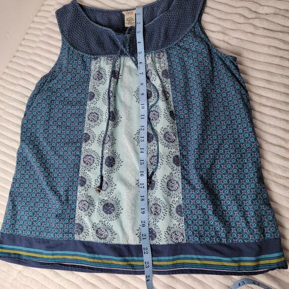 IZOD Boho Crochet(Top) Patchwork Top Size L Tie Front Tassels Blue Flowy Artist - Picture 6 of 9